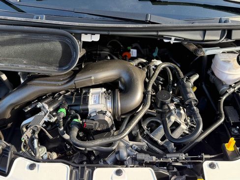 Used 2024 Ford Transit 250 Low Roof w/ Exterior Upgrade Package image 90