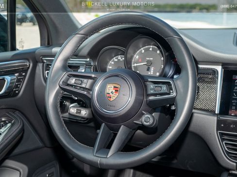 Used 2024 Porsche Macan image 21