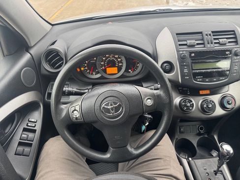 Used 2009 Toyota RAV4 Sport image 18