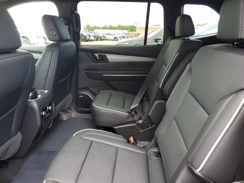 New 2026 Buick Enclave Preferred w/ Power Package FWD image 11
