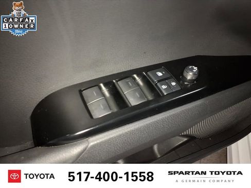 Used 2025 Toyota Camry SE image 15