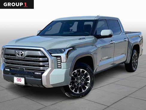 Used 2025 Toyota Tundra Limited image 1