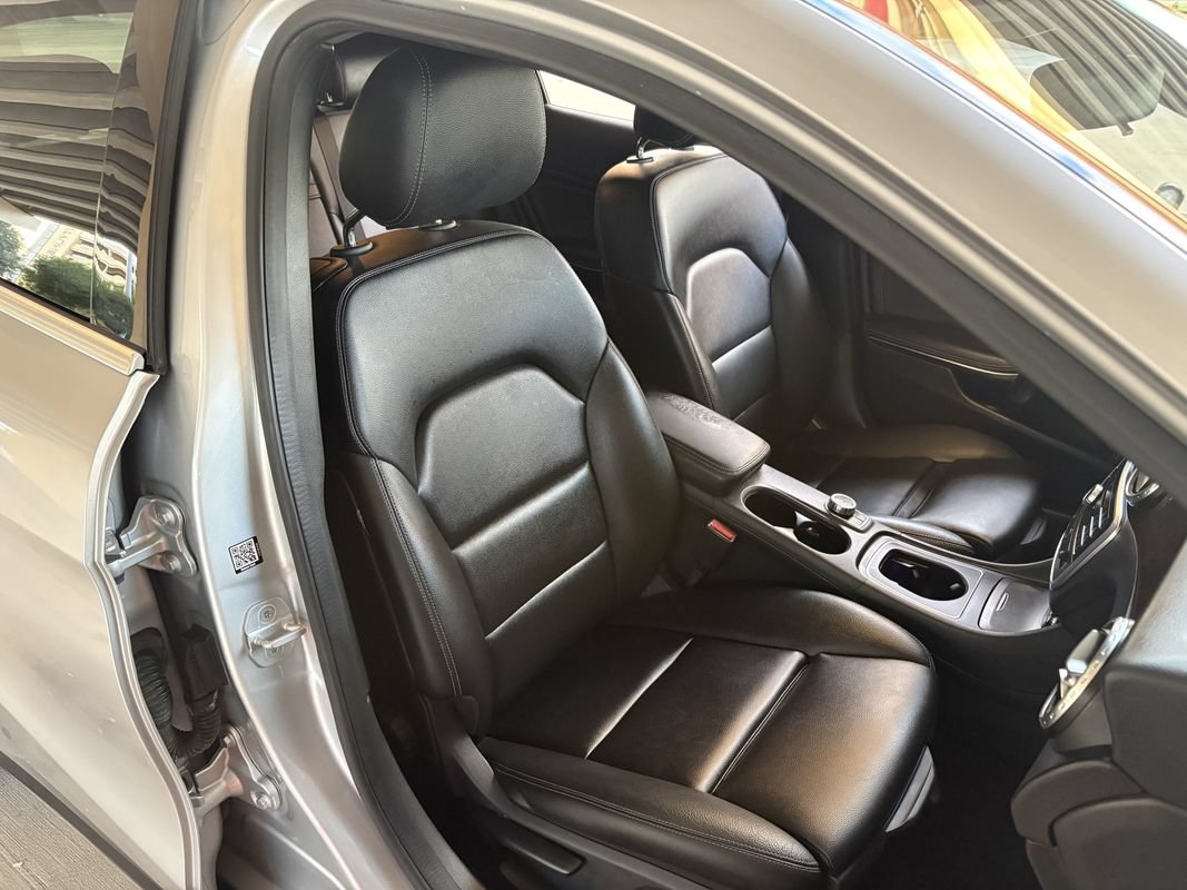 Used 2016 Mercedes-Benz GLA 250 image 29