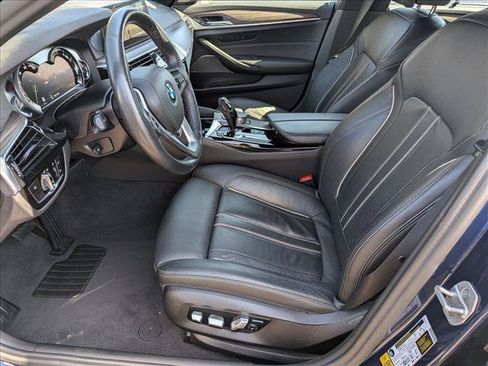 Used 2018 BMW 540i RWD image 17