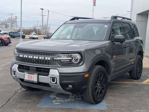 Used 2025 Ford Bronco Sport Badlands image 7