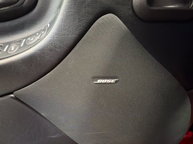 Used 2004 Chevrolet Corvette Coupe RWD image 25