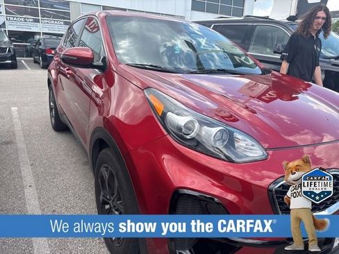 Used 2022 Kia Sportage LX w/ LX FWD Value Edition Package image 2