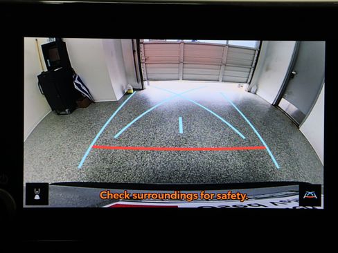 Certified 2025 Toyota RAV4 XLE FWD image 21