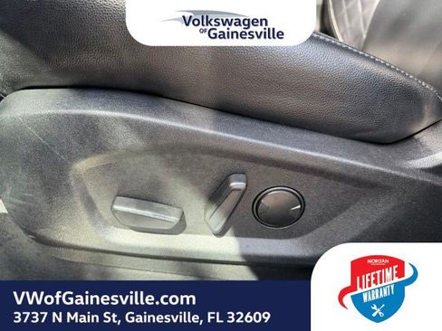 Used 2024 Ford Edge Titanium AWD/4WD image 18