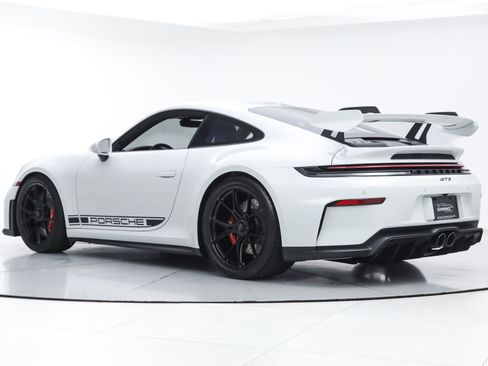 Used 2026 Porsche 911 GT3 RWD image 3