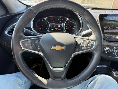 Used 2017 Chevrolet Malibu Premier w/ Premier Sun and Wheel Package image 20