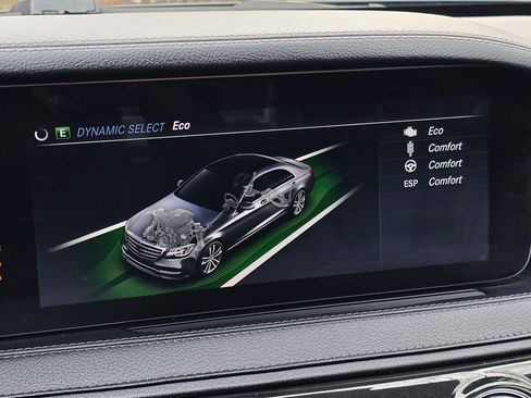 Used 2020 Mercedes-Benz S 560 4MATIC Sedan image 51