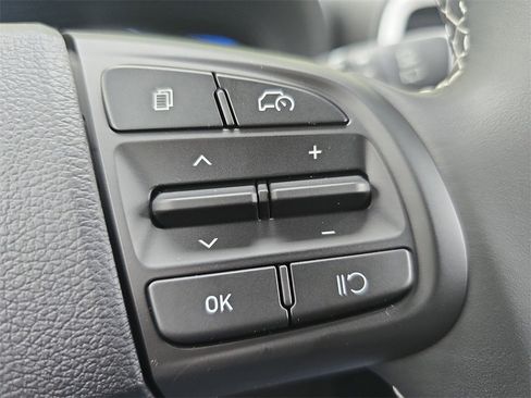 New 2026 Hyundai Venue SEL image 18