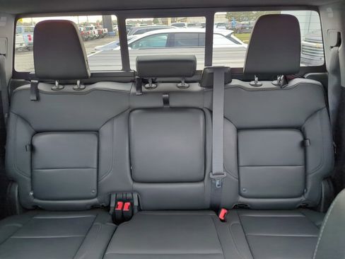 Certified 2022 Chevrolet Silverado 1500 RST image 21