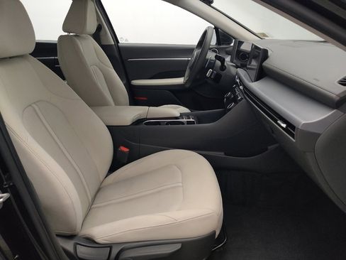 Used 2024 Hyundai Sonata SEL FWD image 21