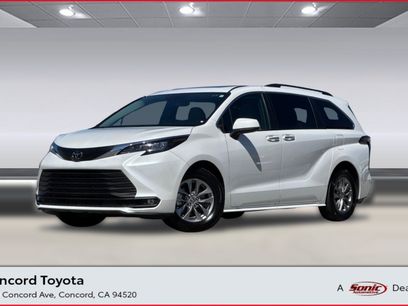 Used 2026 Toyota Sienna XLE