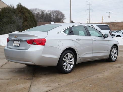 Used 2017 Chevrolet Impala LT image 7