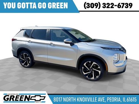 Used 2022 Mitsubishi Outlander ES AWD/4WD image 1