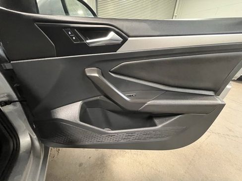 Used 2024 Volkswagen Jetta S image 11