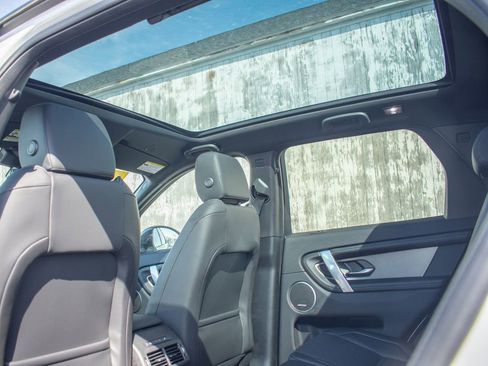 New 2026 Land Rover Discovery Sport Landmark AWD/4WD image 22
