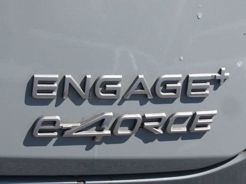 Used 2024 Nissan Ariya AWD image 8