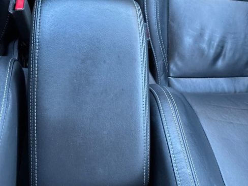 Used 2020 Mitsubishi Outlander SEL image 36