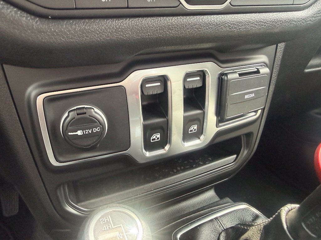 New 2026 Jeep Wrangler Sport AWD/4WD image 23