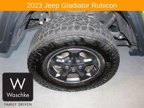 Used 2023 Jeep Gladiator Rubicon w/ LED Lighting Group image 13