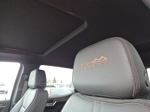 Certified 2023 Chevrolet Silverado 1500 High Country w/ High Country Premium Package image 34