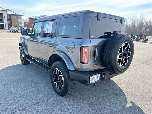 Used 2023 Ford Bronco Outer Banks image 11