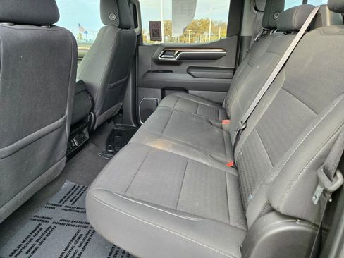 Used 2022 Chevrolet Silverado 1500 LT w/ All Star Edition Plus image 18