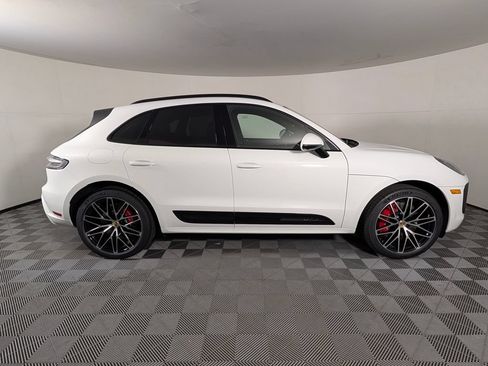 New 2026 Porsche Macan GTS AWD/4WD image 8
