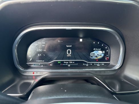 Used 2022 GMC Yukon XL SLT w/ SLT Premium Package image 37