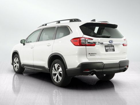 Used 2023 Subaru Ascent Premium w/ Convenience Package AWD/4WD image 3