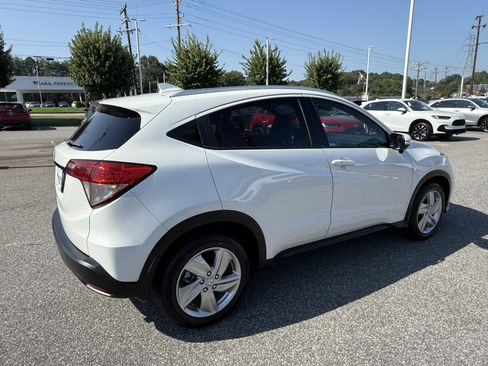 Used 2020 Honda HR-V EX image 10