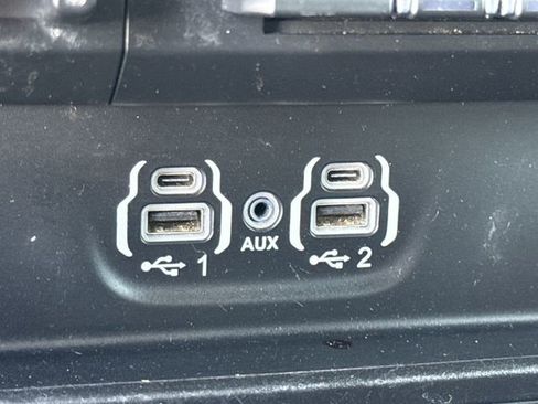 Used 2022 RAM 1500 Big Horn RWD image 36
