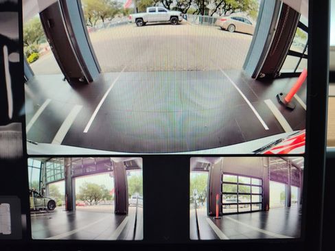 Used 2023 Tesla Model Y Long Range AWD/4WD image 18