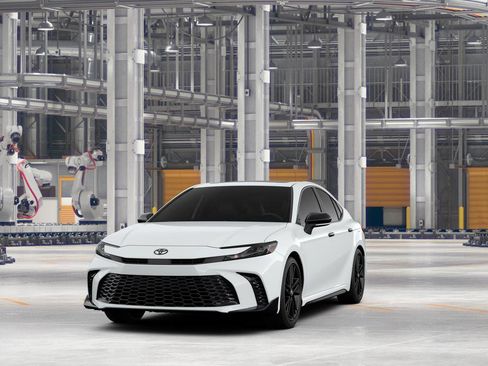 New 2026 Toyota Camry Hybrid image 18