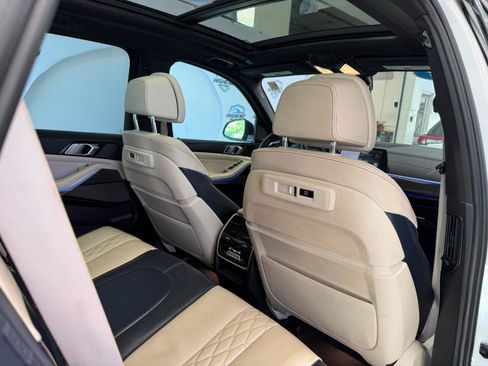 Used 2022 BMW X5 M50i w/ Premium Package AWD/4WD image 25