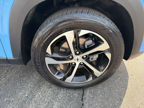 Used 2024 Chevrolet Trax RS w/ Driver Confidence Package image 30