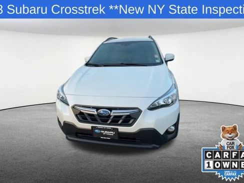 Used 2023 Subaru Crosstrek 2.0i Premium image 3