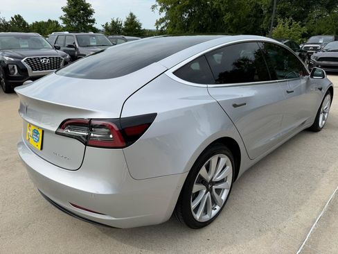 Used 2018 Tesla Model 3 Long Range AWD/4WD image 5