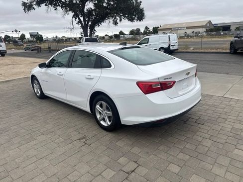 Used 2019 Chevrolet Malibu LS FWD image 3