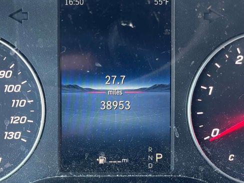 Used 2025 Mercedes-Benz Sprinter 3500 image 11