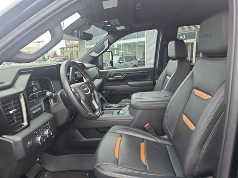 Used 2024 GMC Sierra 3500 AT4 w/ AT4 Premium Plus Package image 12