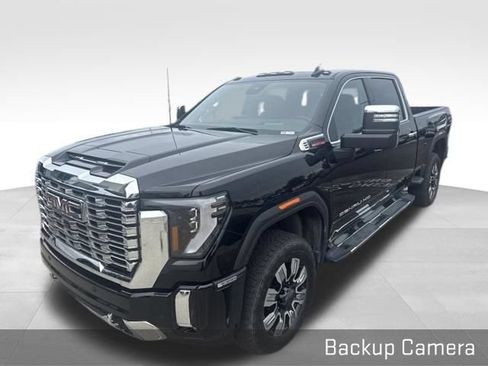 Used 2025 GMC Sierra 3500 Denali w/ Denali Reserve Package AWD/4WD image 10