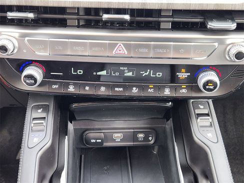 New 2025 Kia Telluride EX image 14