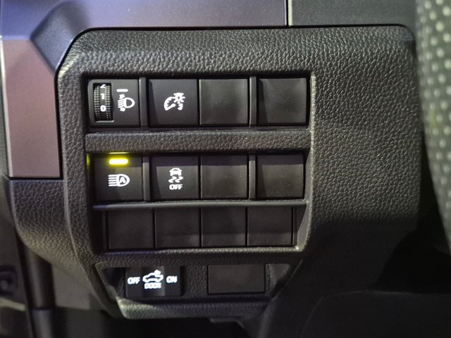 Used 2026 Toyota Tacoma SR5 RWD image 11