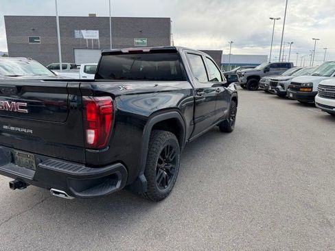 Used 2022 GMC Sierra 1500 Elevation w/ X31 Off-Road Package AWD/4WD image 5