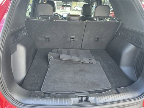Certified 2025 Ford Escape ST-Line image 13